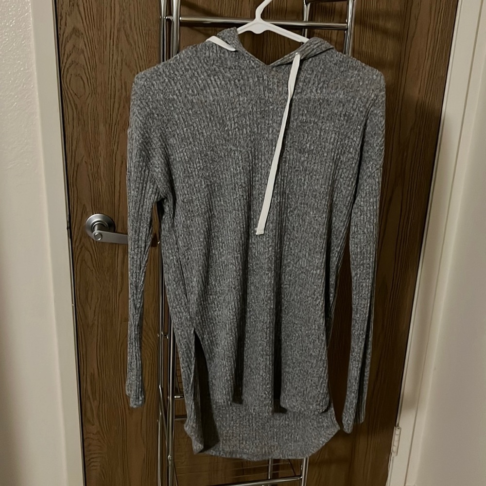 Hooded long sleeve sweater